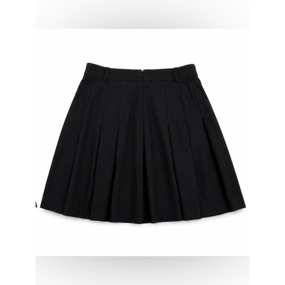 Title:
Aritzia Sunday Best Black Pleated Mini Skirt Size 6 Preppy Tennis - Picture 3 of 6
